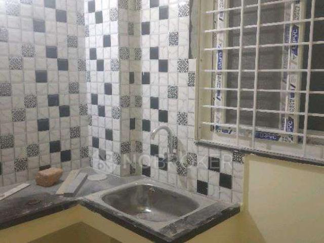 1 BHK Flat In Arsha Residency for Rent In Hafeezpet