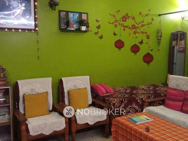 1 BHK Flat In Asha Pushp Apartments for Rent In Kaushambi