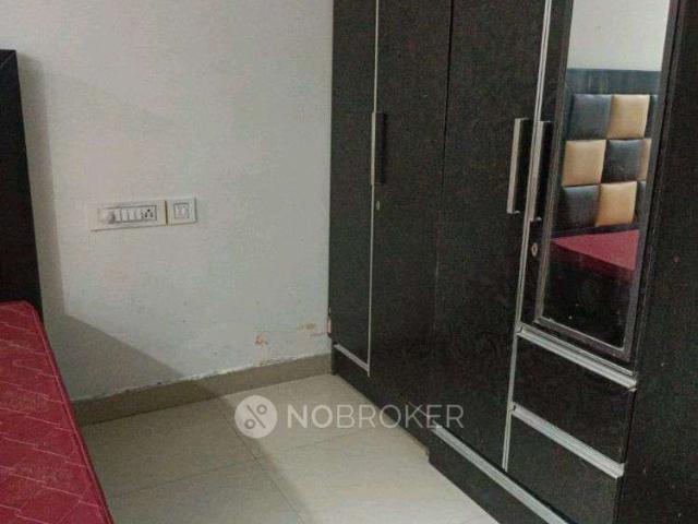 1 BHK Flat In Builder Floor for Rent In Sector 43