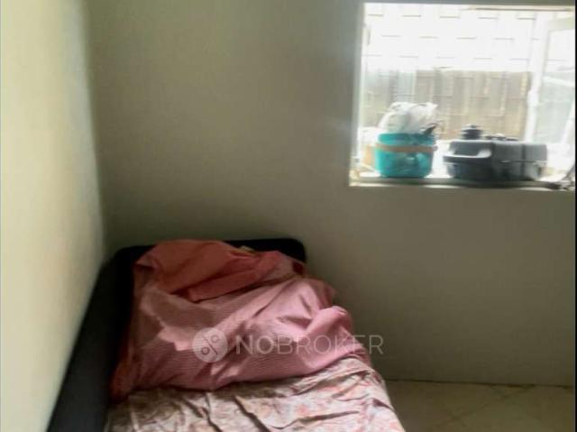 1 BHK Flat In Bkj for Rent In Lucky Hotel Bandra