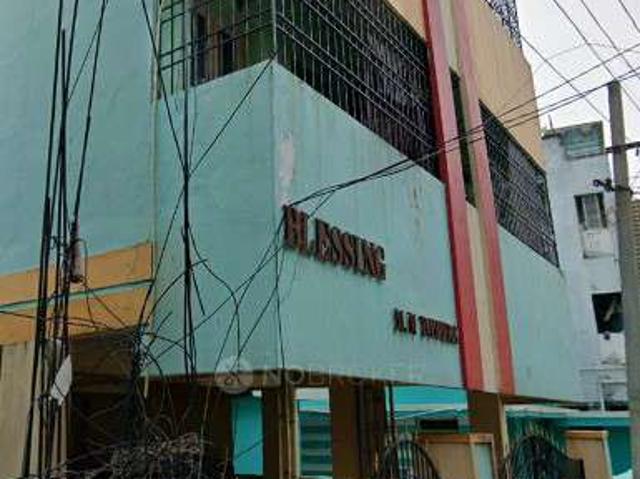 1 BHK Flat In Blessing M. M Tower For Sale In Mogappair East
