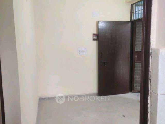 1 BHK Flat In Block 45 for Rent In Sector Mu 2