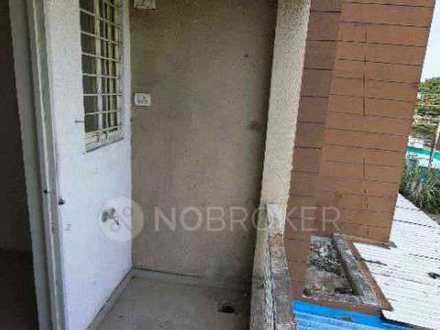 1 BHK Flat In Corner Leaf Society For Sale In Hadapsar