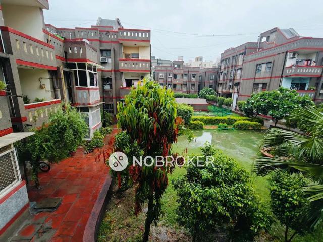 1 BHK Flat In Dainik Janyug Apartments, Vasundhara Enclave For Sale In Vasundhara Enclave