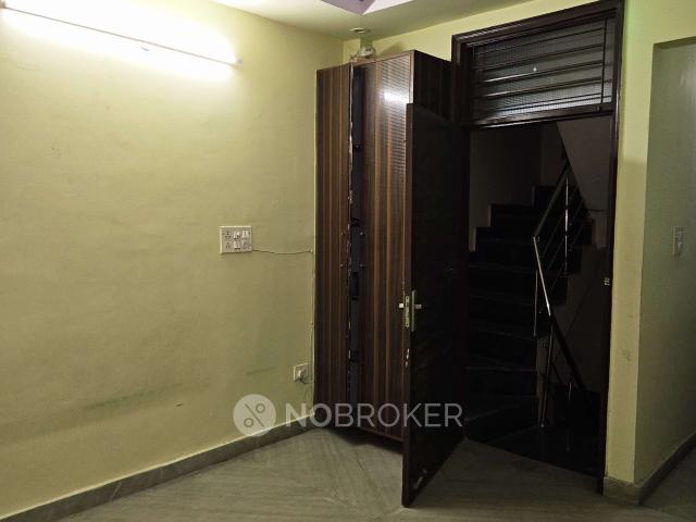 1 BHK Flat In Dda Lig Flats, Janakpuri for Rent In Janakpuri
