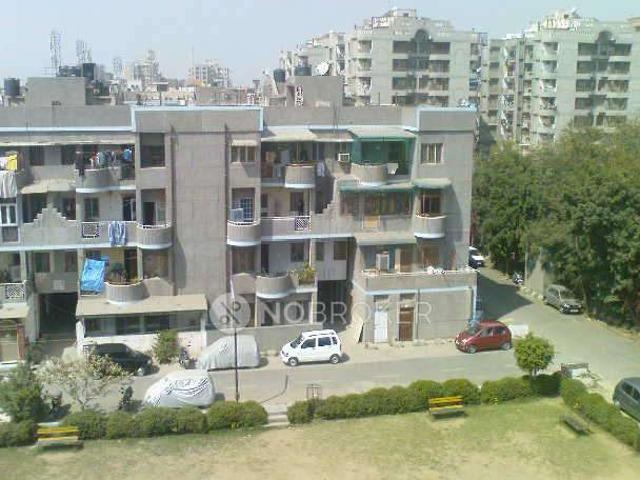 1 BHK Flat In Dda Mig Flat for Rent In Pratap Vihar