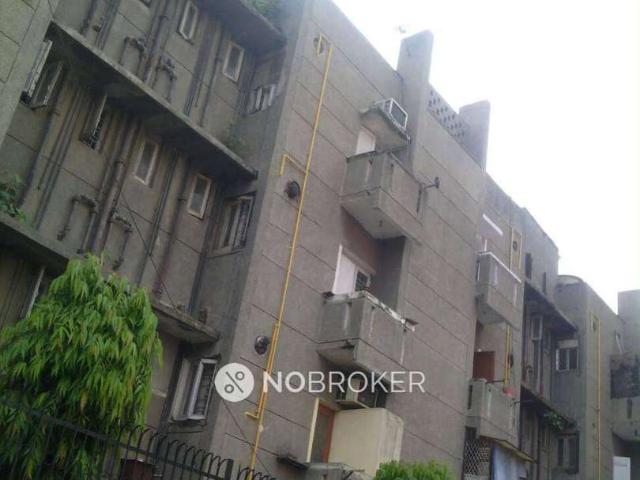 1 BHK Flat In Delhi Police Apartments for Rent In Mayur Vih