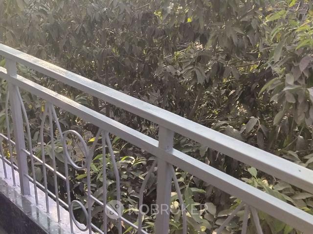 1 BHK Flat In Dlf Ankur Vihar for Rent In Ghaziabad, District, India