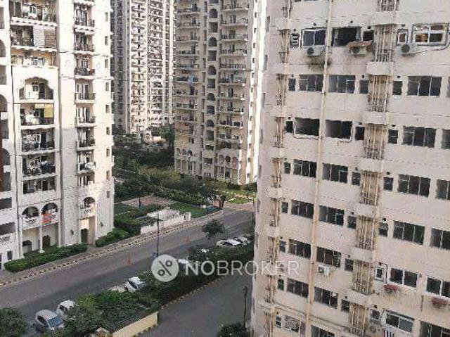 1 BHK Flat In Ews Flat For Sale In Dlf Capital Greens Commu