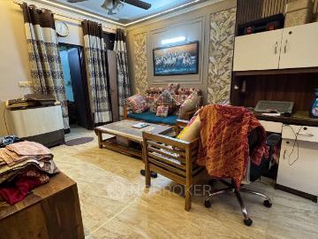Savitri Nagar, Delhi - Parking, Security