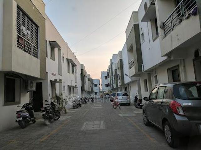 1 BHK Flat In Eminent Sarawathi Easr Tambaram for Lease In Ruby Residency
