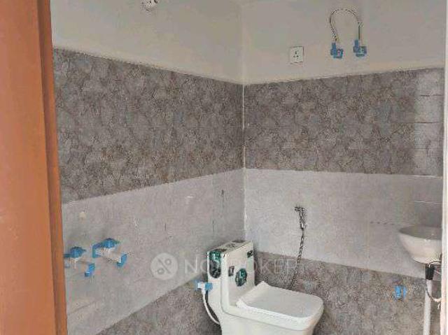 1 BHK Flat In. For Rent In Sector 110