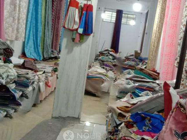1 BHK Flat In Guptha Apartment for Rent In Sainik Farm
