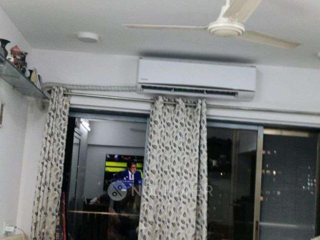 1 BHK Flat In Galaxy Pinnacle For Sale In Vile Parle East