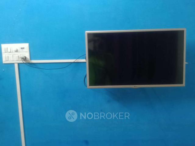 1 BHK Flat In Ganesh Co op Society Andheri East for Rent I