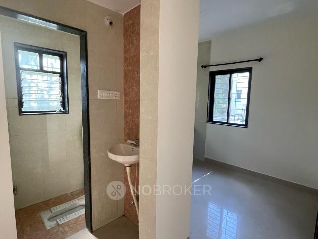 1 BHK Flat In Gangotri Apartment, Behind Old Sai Baba Temple, Kharadi, Chandan Nagar for Rent In Yashwant Nagar, Kharadi
