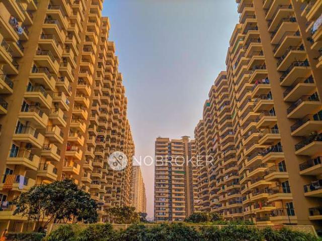 1 BHK Flat In Gaur Atulyam For Sale In Omicron I