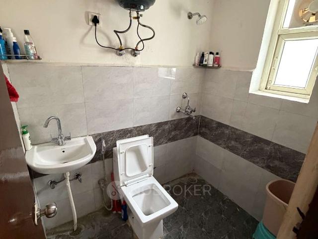 1 BHK Flat In Gls Avenue City for Rent In Sector 92