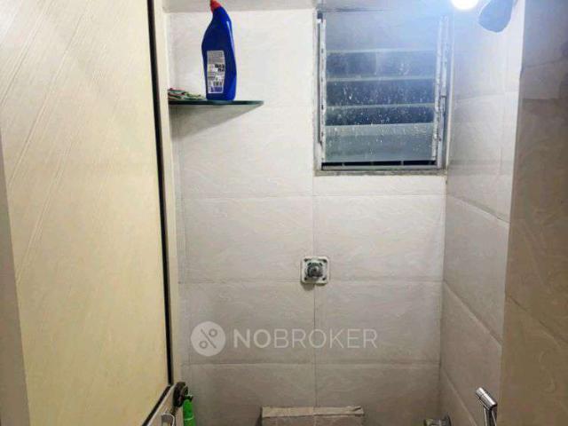 1 BHK Flat In Hilton Tower for Rent In Andheri East
