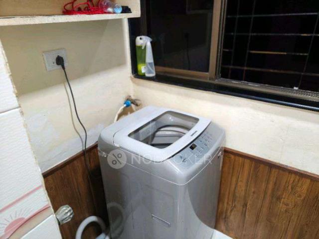 1 BHK Flat In Himath Ghar for Rent In Khar West