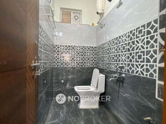 1 BHK Flat In Home Of Harshith And Sahith for Rent In Kondapur