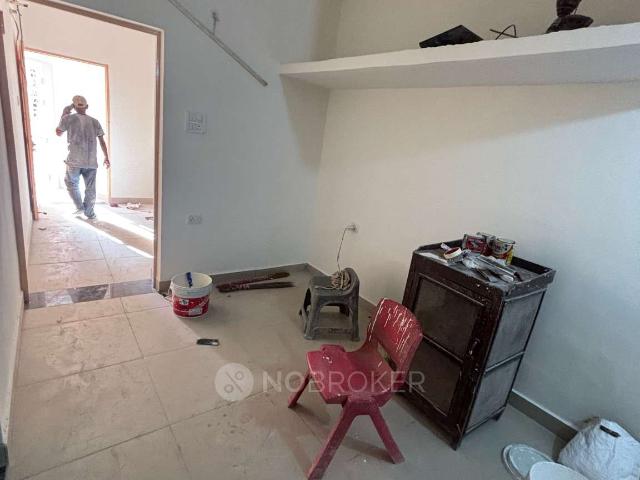 1 BHK Flat In Housing Board Colony Sec 39 for Rent In Sector 31