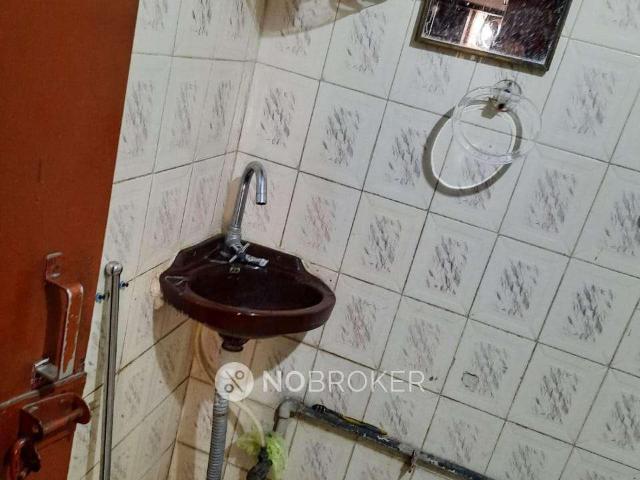 1 BHK Flat In J 70 For Sale In Seemapuri
