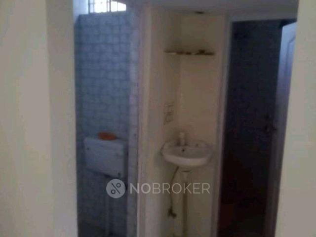 1 BHK Flat In Janta Flats for Rent In Chi Iv