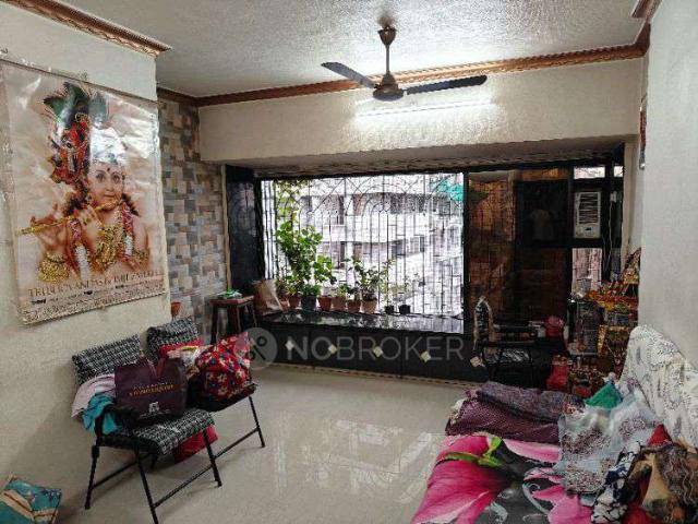 1 BHK Flat In Jaykrishna Society, Kandivali West For Sale