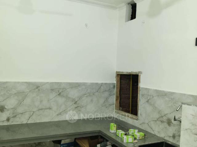 1 BHK Flat In Jhilmil Colo for Rent In Jhilmil Colony