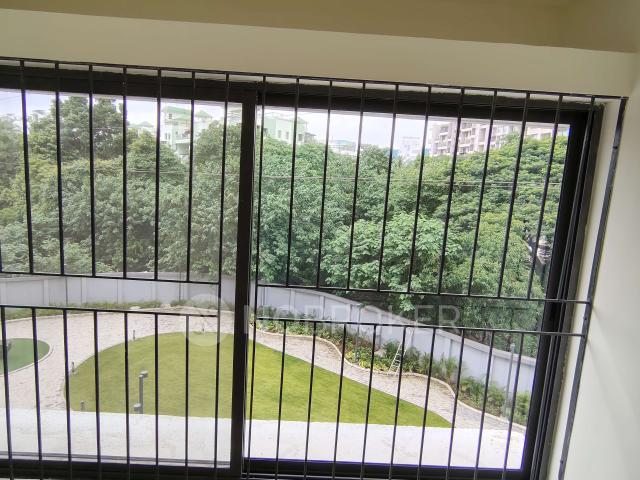 1 BHK Flat In Kumar Parc Residence, Hadapsar for Rent In Kumar Codename Fireworks? Magarpatta? Happening Hadapsar? 2 & 3 Bhk? New Launch
