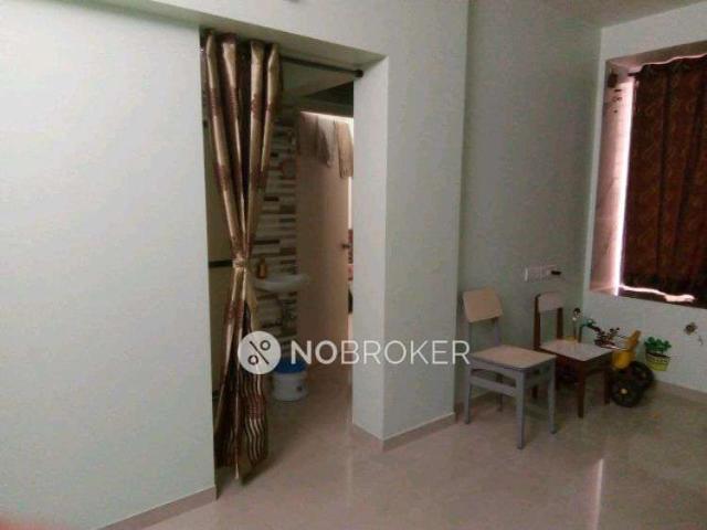 1 BHK Flat In Kunkuwadi For Sale In Vile Parle
