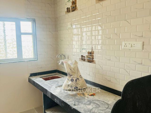 1 BHK Flat In Kamal Kunj for Rent In Swarajya Colony