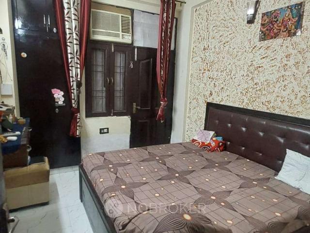 1 BHK Flat In Krishna Vatika for Rent In Gaur City 2