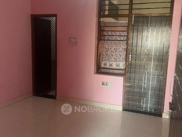 1 BHK Flat In Lakshmi Purushottam Niwas for Rent In Ballabhgarh