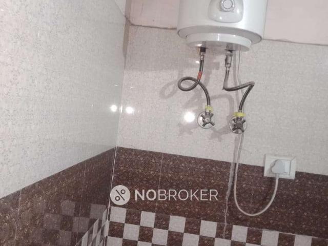 1 BHK Flat In Laxmi Appartment for Rent In Sector 62