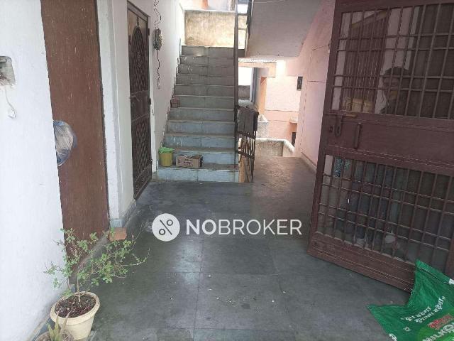1 BHK Flat In Lig Flat for Rent In Madhubhan