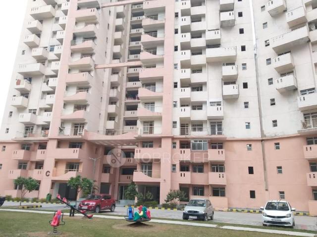 1 BHK Flat In Logix Blossoms Zest For Sale In Sector 143