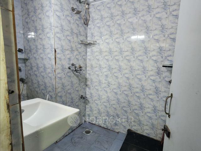 1 BHK Flat In Parijat Chs For Sale In Andheri West