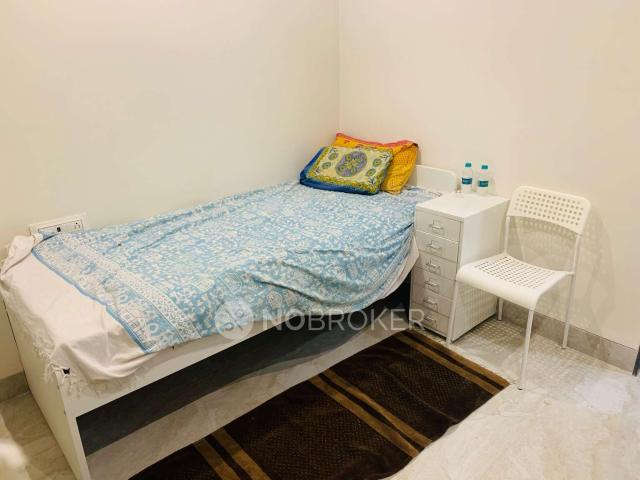 1 BHK Flat In Platinum Towers For Sale In Andheri West