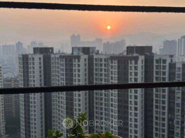1 BHK Flat In Runwal Eirene For Sale In Thane West