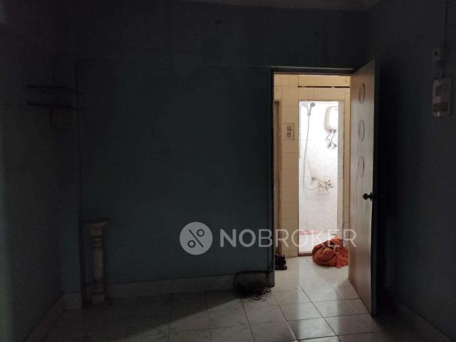 1 BHK Flat In Ratan Nagar Chs, Andheri West for Rent In Andheri West