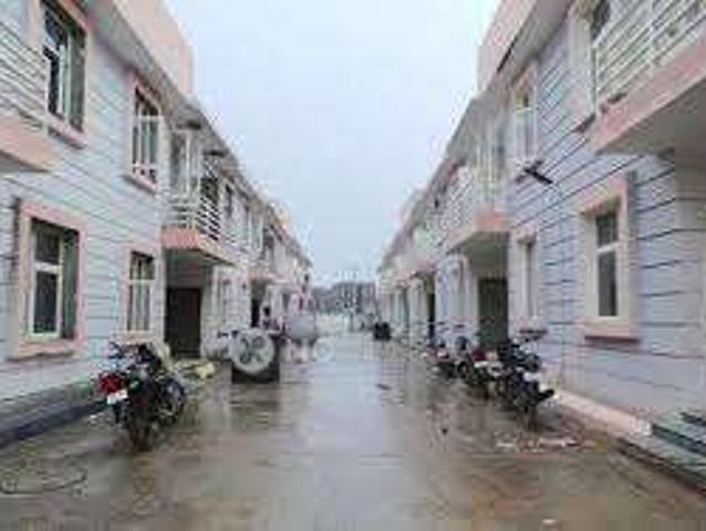 1 BHK Flat In Renowned Lotus Villas for Rent In Sector 1