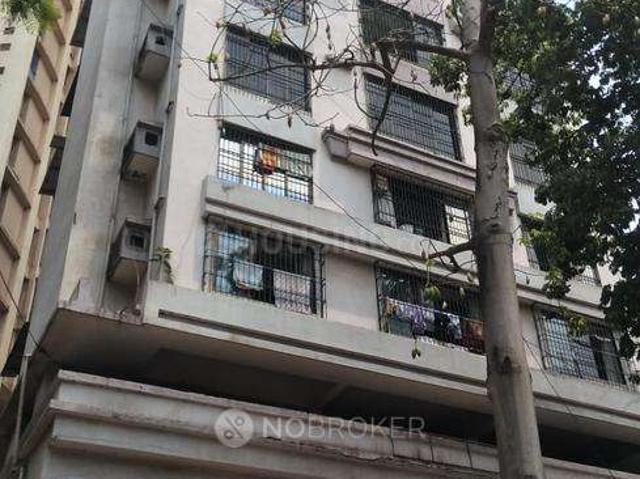 1 BHK Flat In Reshamwala Building For Sale In Kumbharwada
