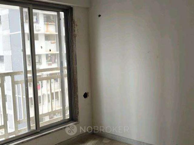 1 BHK Flat In Royal Pristo, Malad East For Sale In Royal Pristo