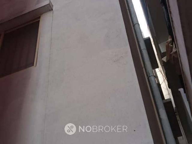 1 BHK Flat In Standalone Building for Lease In Hebbal