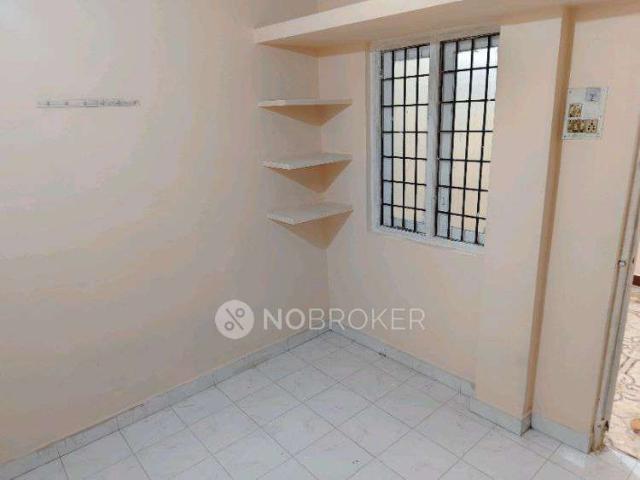 1 BHK Flat In Standalone Building for Rent In 2324, Gangai