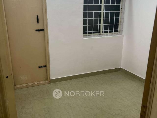 1 BHK Flat In Standalone Building for Rent In Koramangala