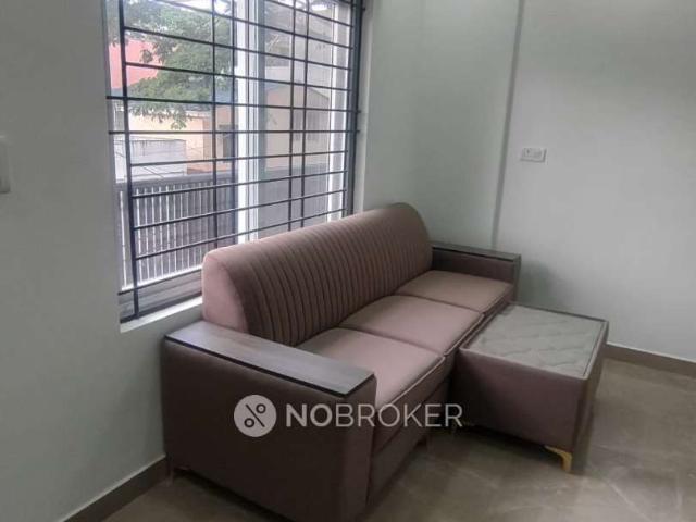 1 BHK Flat In Standalone Building for Rent In Koramangala