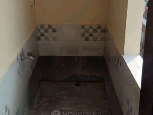 1 BHK Flat In Standalone Building for Rent In Kukatpally